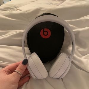 Beats solo3 wireless